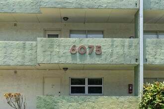 6075 N Sabal Palm Blvd in Tamarac, FL - Building Photo - Building Photo