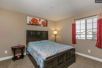 10743 W Desert Elm Ln in Peoria, AZ - Foto de edificio - Building Photo