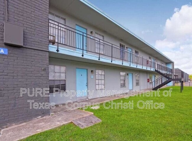 3535 Cottonwood St in Corpus Christi, TX - Building Photo - Building Photo