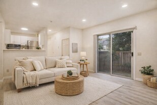 1727 NW 61st St, Unit 1 in Seattle, WA - Building Photo