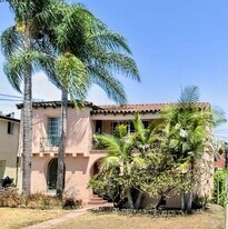 6089 Cashio St in Los Angeles, CA - Building Photo