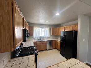 125Cromwell PL in Sparks, NV - Building Photo - Building Photo