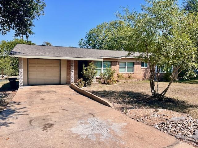property at 800 Monterrey Pl