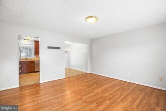 7303 Sunset Ridge Ct in Fredericksburg, VA - Building Photo - Building Photo