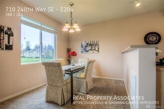 710 240th Way SE in Sammamish, WA - Building Photo - Building Photo
