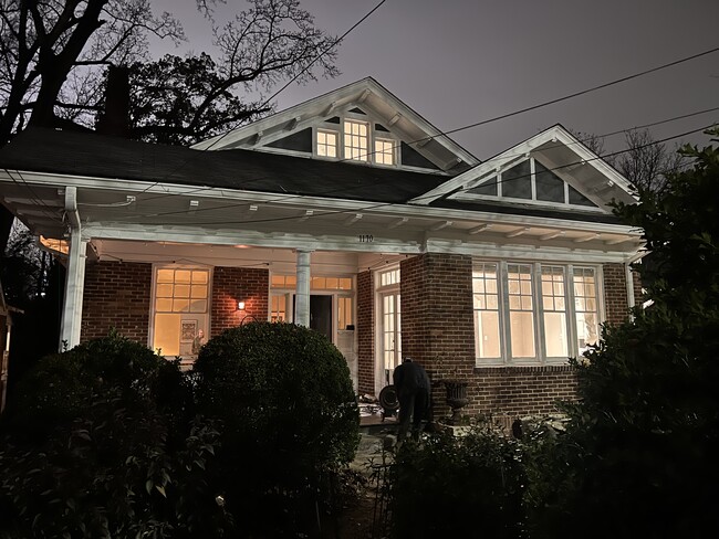 1170 Monroe Dr NE, Unit Apartment B