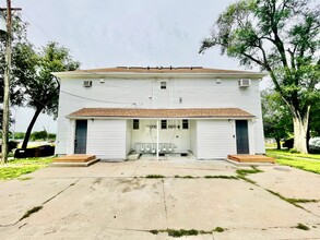 2330 NW 8th St in Lincoln, NE - Building Photo - Building Photo