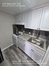 108 Amhurst Dr in Erlanger, KY - Building Photo - Building Photo