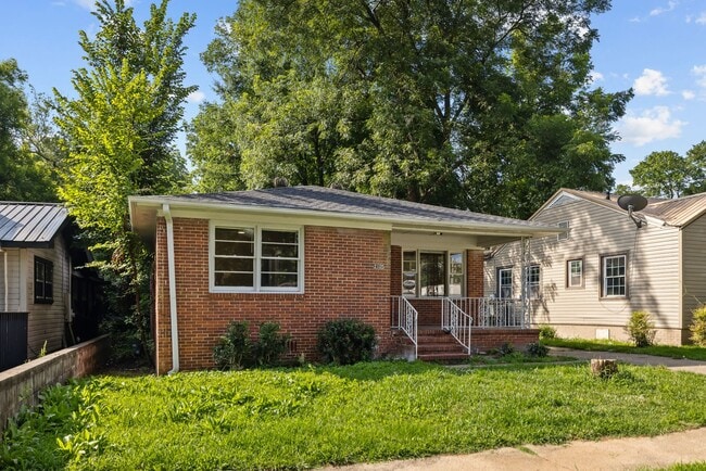 2105 46th Place Ensley in Birmingham, AL - Building Photo - Building Photo