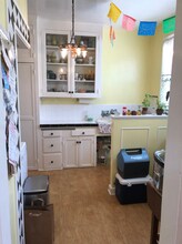 1935 N Vermont Ave in Los Angeles, CA - Building Photo - Building Photo