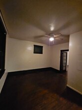 2004 Kenneth Ave-Unit -1 in New Kensington, PA - Building Photo - Building Photo