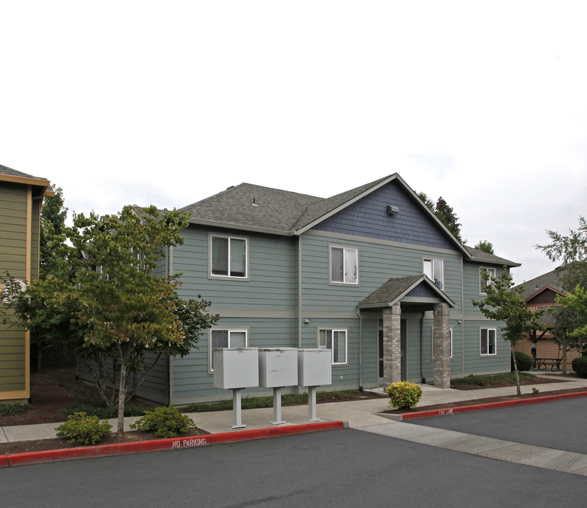 Dalton Park Apartments in Portland, OR - Foto de edificio