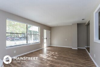 5763 Crestmont Ave in Clearwater, FL - Building Photo - Building Photo