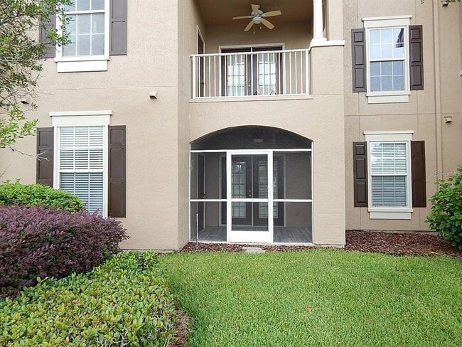 14205 Falls Church Dr in Orlando, FL - Building Photo - Building Photo