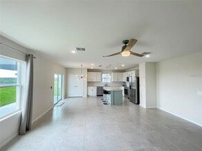 7421 Catania Lp, Unit N811 in Clermont, FL - Building Photo - Building Photo