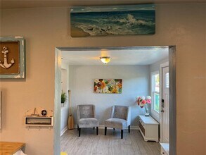 1329 Royal Palm Dr S in St. Petersburg, FL - Building Photo - Building Photo