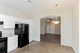 346 Pleasant Pebble St in Henderson, NV - Building Photo - Building Photo