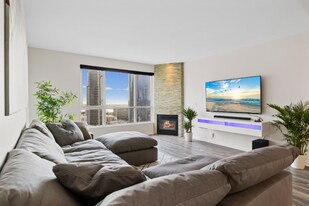 1240 India St in San Diego, CA - Building Photo