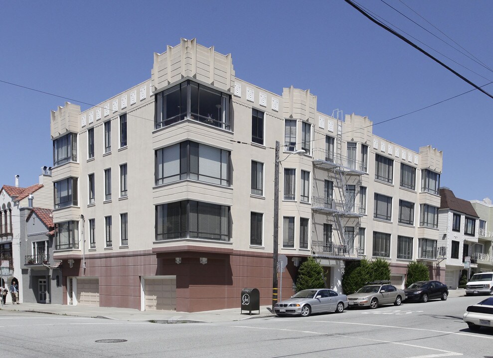 1690 Greenwich St in San Francisco, CA - Foto de edificio