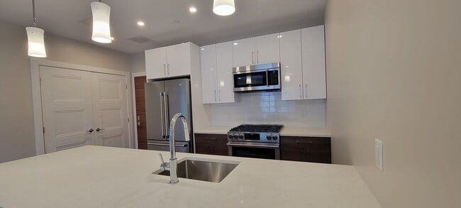 property at 425 LaGrange St