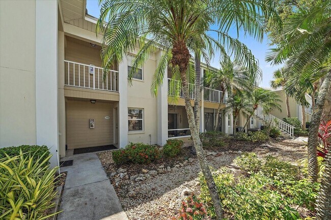 property at 425 Cerromar Terrace