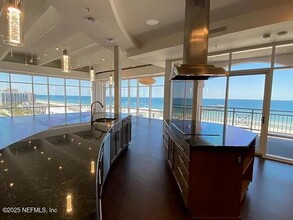 320 1st St N in Jacksonville Beach, FL - Building Photo - Building Photo