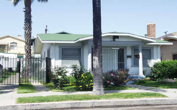 Bancroft Gardens in San Diego, CA - Foto de edificio - Building Photo