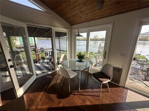 17500 County Rd 101 in Wayzata, MN - Building Photo - Building Photo