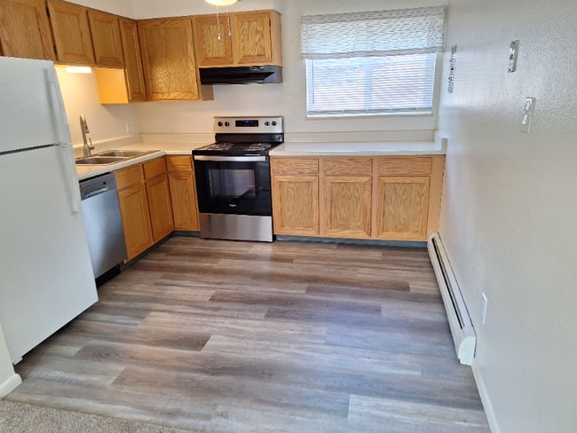 1072 Westmoreland Rd in Colorado Springs, CO - Building Photo - Building Photo