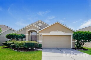 176 Dakota Ave in Groveland, FL - Building Photo