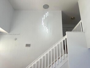 311 SW 100th Ave in Pembroke Pines, FL - Building Photo - Building Photo