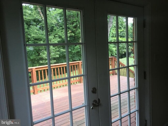 7821 Cayuga Ave in Bethesda, MD - Building Photo - Building Photo