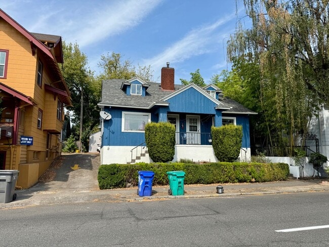 property at 3115 NE Broadway