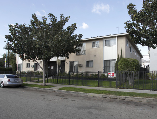 La Mirada Apartment in Los Angeles, CA - Building Photo - Building Photo