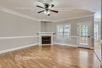 163 Fountain Dr in Clayton, NC - Foto de edificio - Building Photo