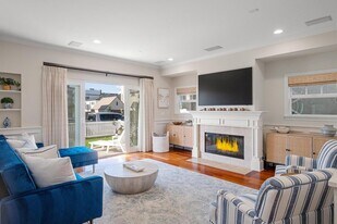 3306 Highland Ave in Hermosa Beach, CA - Building Photo