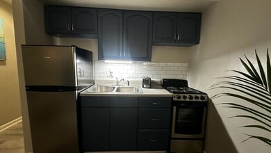 2840 Colonial Ave SW in Roanoke, VA - Building Photo - Building Photo