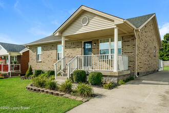 8705 Vision Pl in Louisville, KY - Foto de edificio - Building Photo