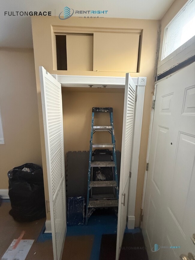 1324 N Bosworth Ave in Chicago, IL - Foto de edificio - Building Photo