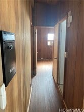 2220 Auhuhu St in Pearl City, HI - Building Photo - Building Photo