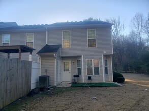 150 Meadowlark Pl in Austell, GA - Building Photo - Building Photo