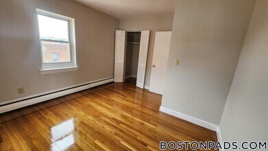 69 Chiswick Rd in Boston, MA - Foto de edificio - Building Photo