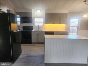 110 Pennapacker Rd in Collegeville, PA - Building Photo - Building Photo