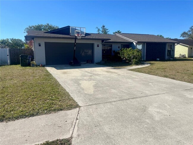 property at 5832 Countrywood Dr