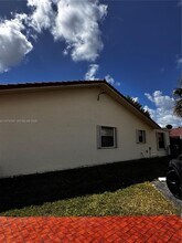 1314 SW 124th Pl in Miami, FL - Building Photo - Building Photo