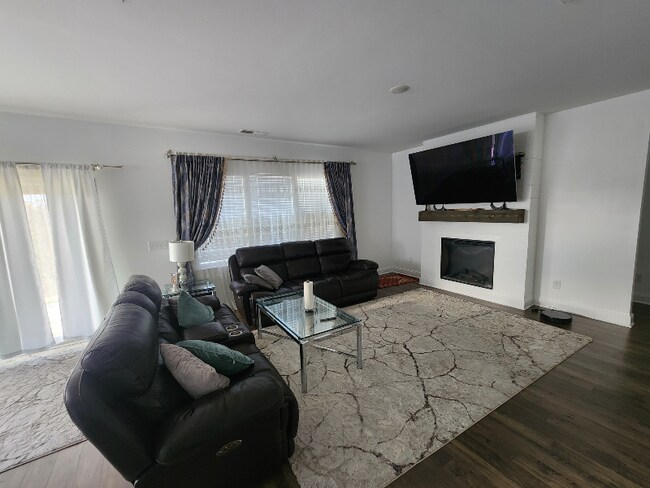 9252 Thomason Trail in Nashville, TN - Foto de edificio - Building Photo