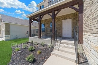 6735 Shiraz Wy in Converse, TX - Building Photo - Building Photo