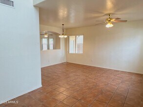 3041 W Darien Way in Phoenix, AZ - Building Photo - Building Photo