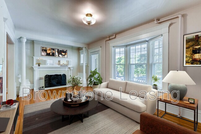 property at 1126 Emerson St