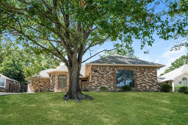 property at 524 Jeff Grimes Blvd